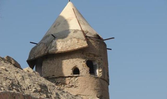 قلعه دیدنی و تاریخی فین در بندرعباس، عکس