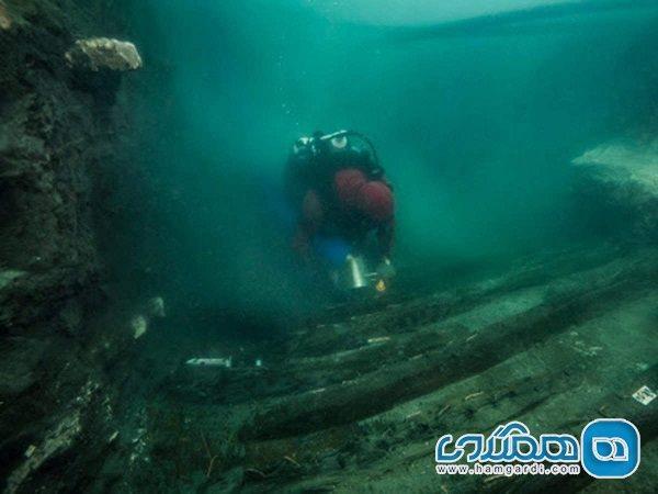 کشف یک گورستان باستانی مدفون زیر آب در مصر